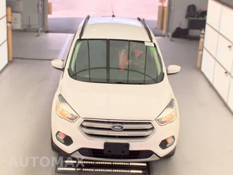 2018 Ford Escape SE – miniatura 2