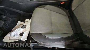 2018 Ford Escape SE – miniatura 32