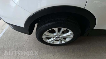 2018 Ford Escape SE – miniatura 40
