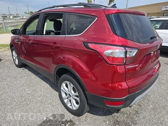 2018 Ford Escape SE – miniatura 2