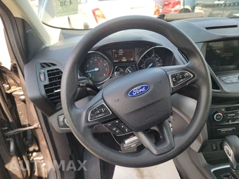 2018 Ford Escape SE – miniatura 16