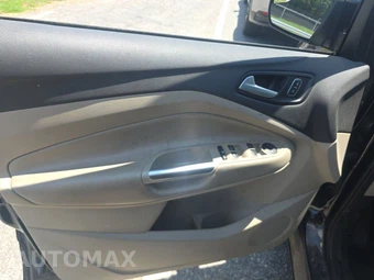 2018 Ford Escape SE – miniatura 15