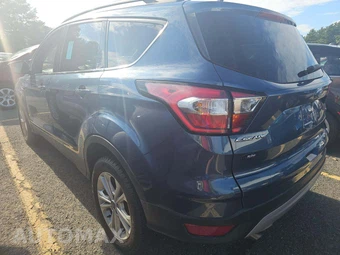 2018 Ford Escape SE - miniatura 2