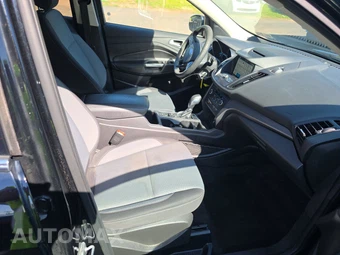 2018 Ford Escape SE – miniatura 8