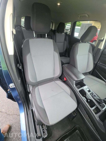 2018 Ford Escape SE – miniatura 15