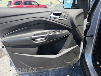 2018 Ford Escape SE – miniatura 45
