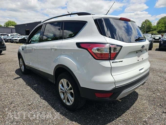 2018 Ford Escape SE – miniatura 2