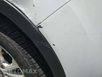 2018 Ford Escape SE – miniatura 23