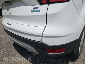 2018 Ford Escape SE – miniatura 27