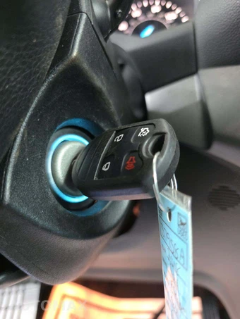 2018 Ford Escape SE - miniatura 8