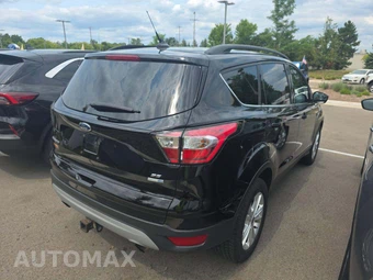 2018 Ford Escape SE – miniatura 3