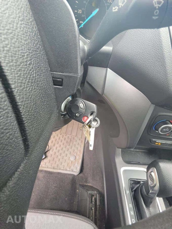 2018 Ford Escape SE – miniatura 8