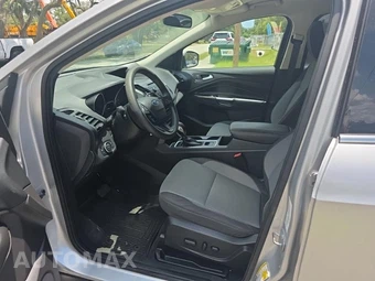 2018 Ford Escape SE – miniatura 13