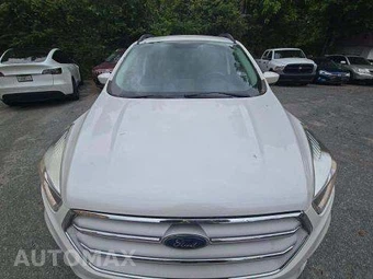 2018 Ford Escape SE – miniatura 2