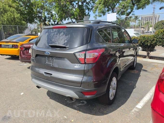 2018 Ford Escape SE – miniatura 3