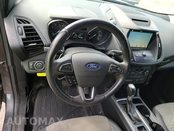 2018 Ford Escape SE – miniatura 10