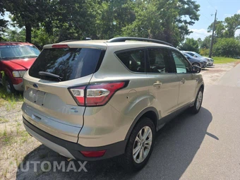 2018 Ford Escape SE – miniatura 3