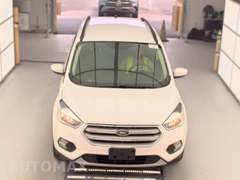 2018 Ford Escape SE – miniatura 2