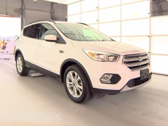 2018 Ford Escape SE – miniatura 3