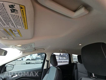 2018 Ford Escape SE – miniatura 18