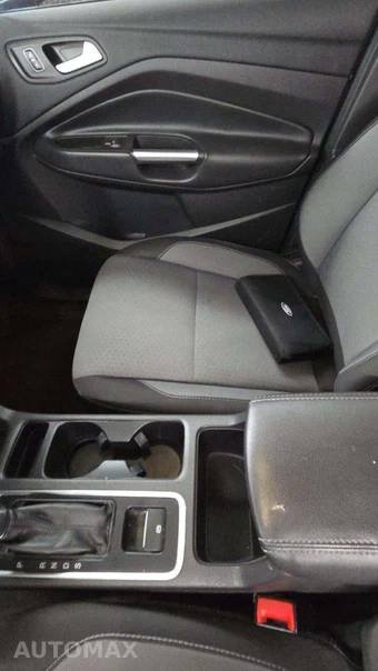 2018 Ford Escape SE – miniatura 27