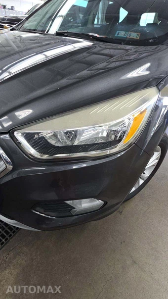 2018 Ford Escape SE – miniatura 31