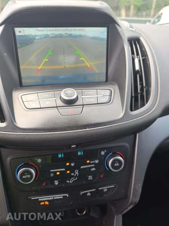 2018 Ford Escape SE – miniatura 26