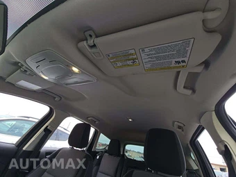 2018 Ford Escape SE – miniatura 11