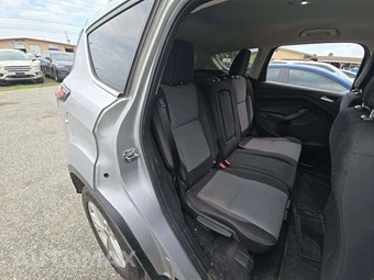 2018 Ford Escape SE – miniatura 16