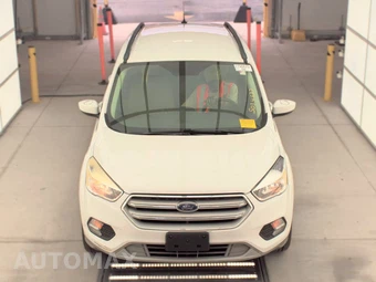 2018 Ford Escape SE – miniatura 2