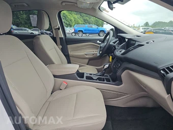2018 Ford Escape SE – miniatura 8