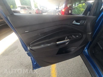 2018 Ford Escape SE – miniatura 9