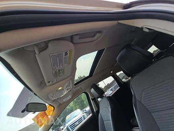 2018 Ford Escape SE - miniatura 8