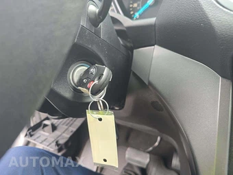 2018 Ford Escape SE – miniatura 8