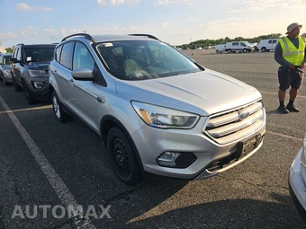 2018 Ford Escape SE – miniatura 3