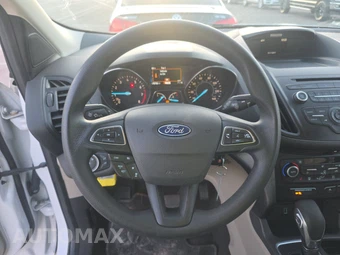 2018 Ford Escape SE – miniatura 10