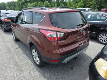 2018 Ford Escape SE – miniatura 6