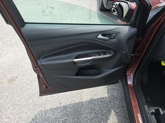 2018 Ford Escape SE – miniatura 9