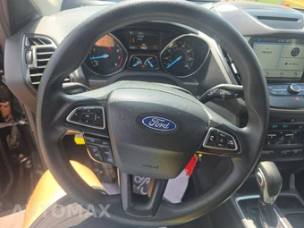 2018 Ford Escape SE – miniatura 10