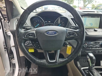 2018 Ford Escape SEL – miniatura 10