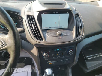 2018 Ford Escape SEL – miniatura 17