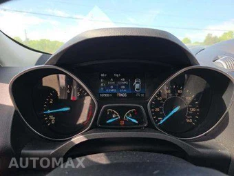 2018 Ford Escape SEL – miniatura 10
