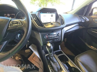 2018 Ford Escape SEL – miniatura 10