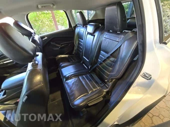2018 Ford Escape SEL – miniatura 13