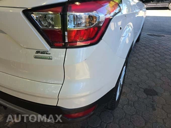 2018 Ford Escape SEL – miniatura 22