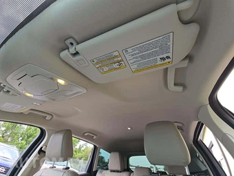 2018 Ford Escape SEL – miniatura 11