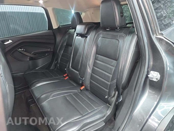 2018 Ford Escape SEL – miniatura 10