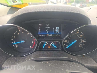2018 Ford Escape SEL – miniatura 9