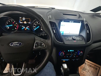 2018 Ford Escape SEL – miniatura 11
