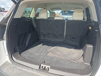 2018 Ford Escape SEL – miniatura 16
